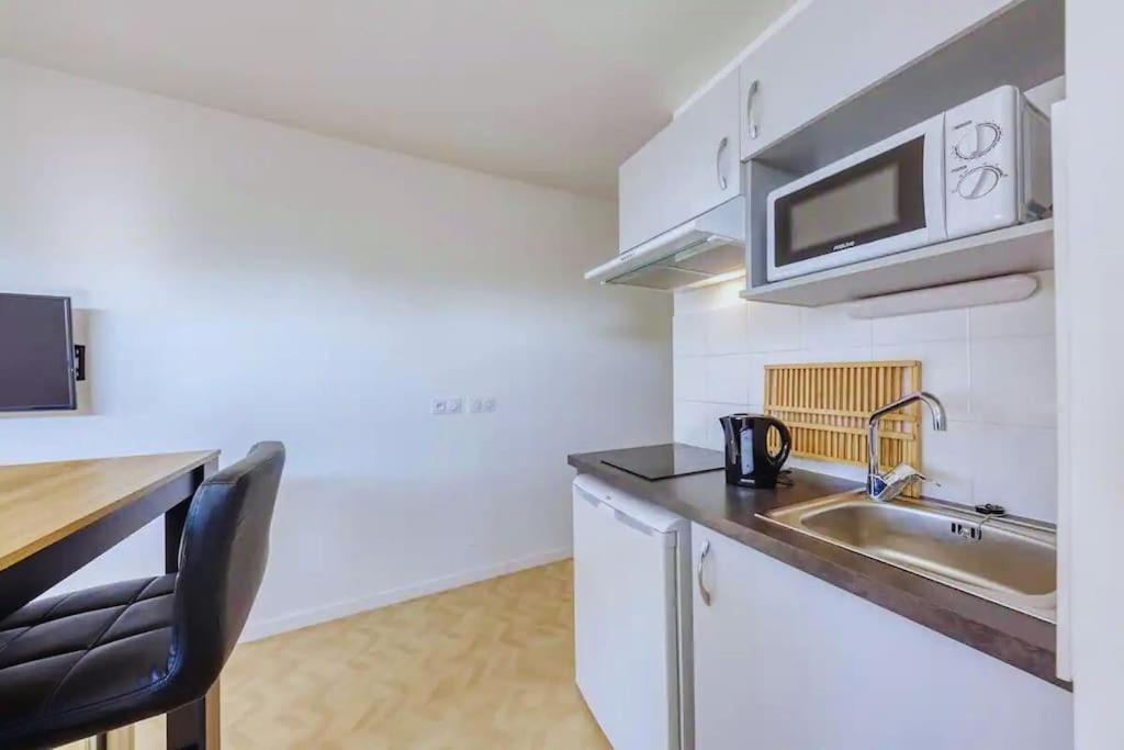 Apartment Pablo - 3 Min Du Metro - Ideal Duo & Bebe Bobigny
